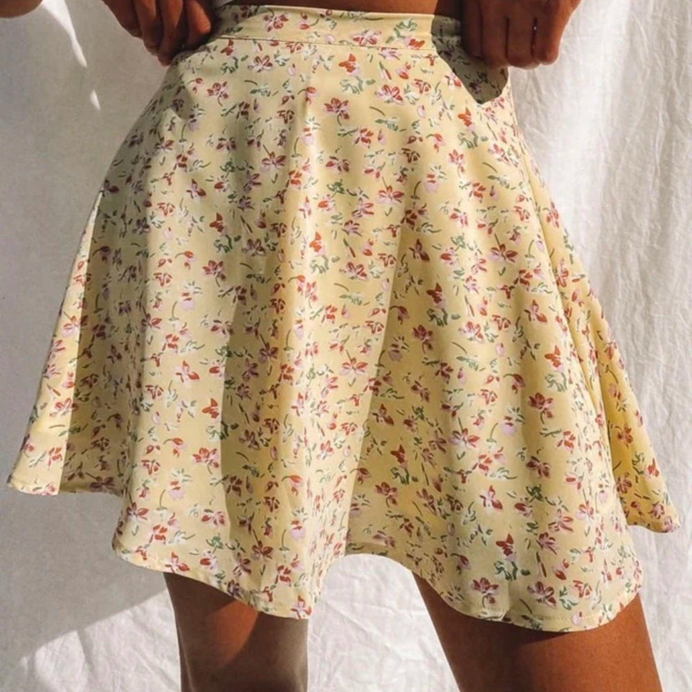 Nia Mini Floral Print Skirt - Bella Chix Co